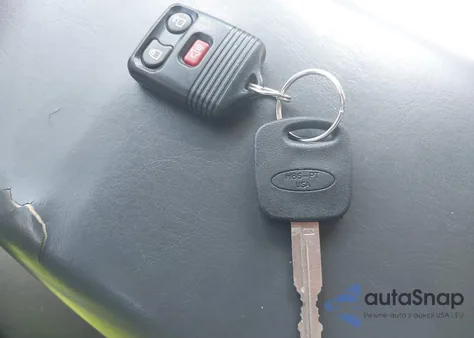 2004 Ford Escape Xlt from USA, damaged, VIN 1FMYU03194KA16778